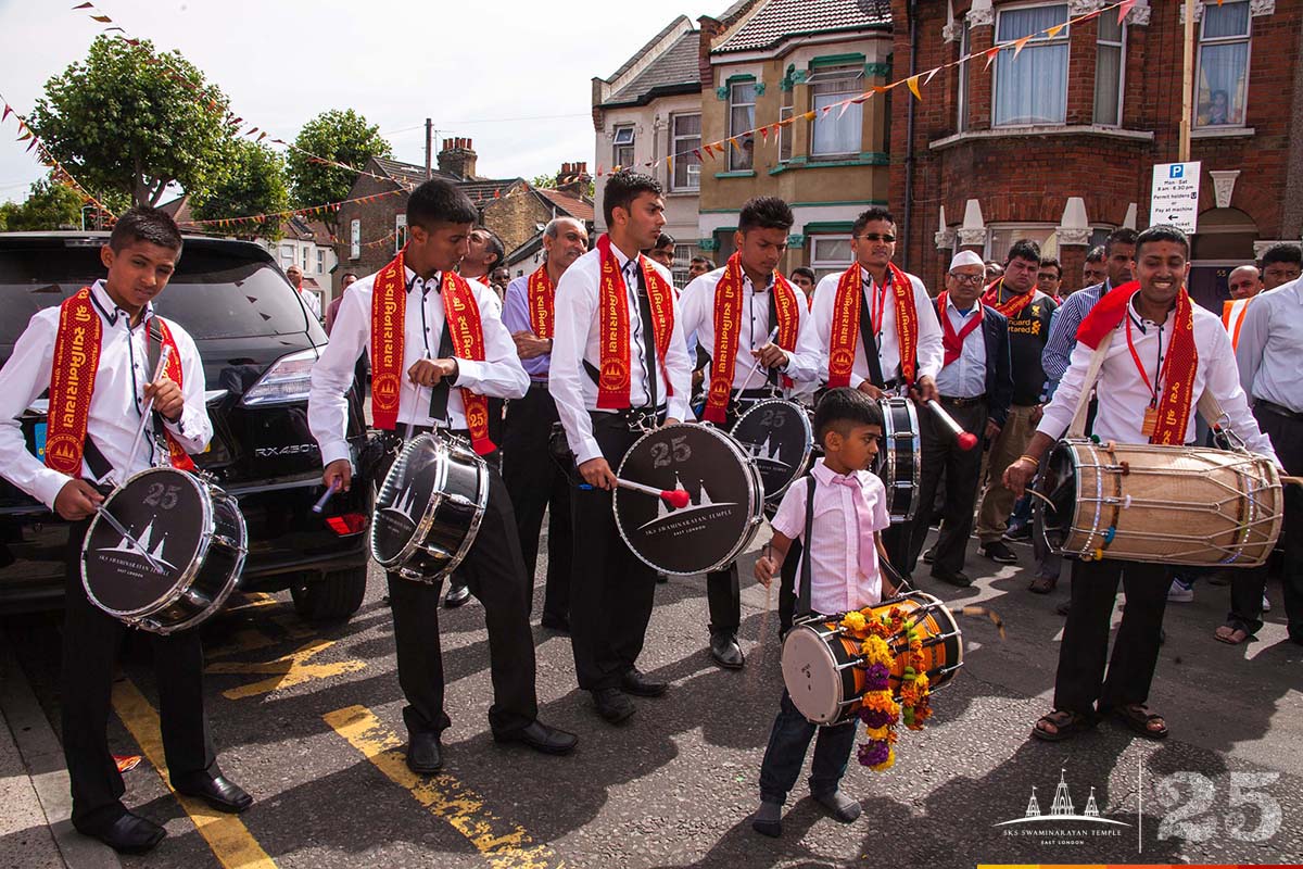 ©1987-2017 SKS Swaminarayan Temple East London